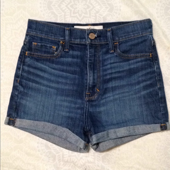 Hollister Pants - 💚SOLD💚Hollister High Waisted Shorts